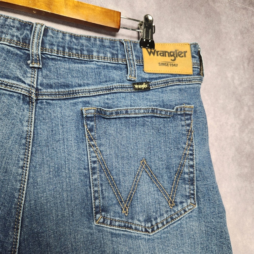Wrangler Regular Fit Mens Jeans 36x34 Blue Straight Leg Denim Pants